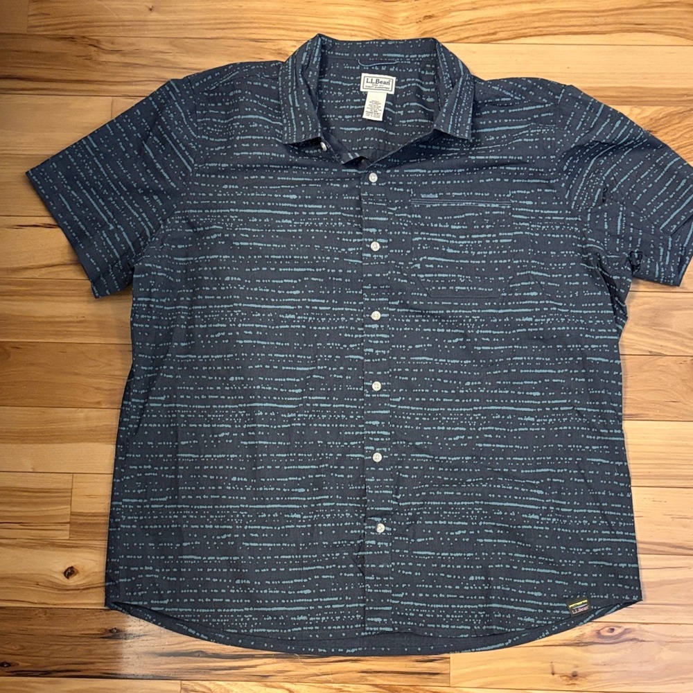 L.L. Bean All Adventure Shirt, Carbon Navy Linear Dot,  Button-Up (XL)